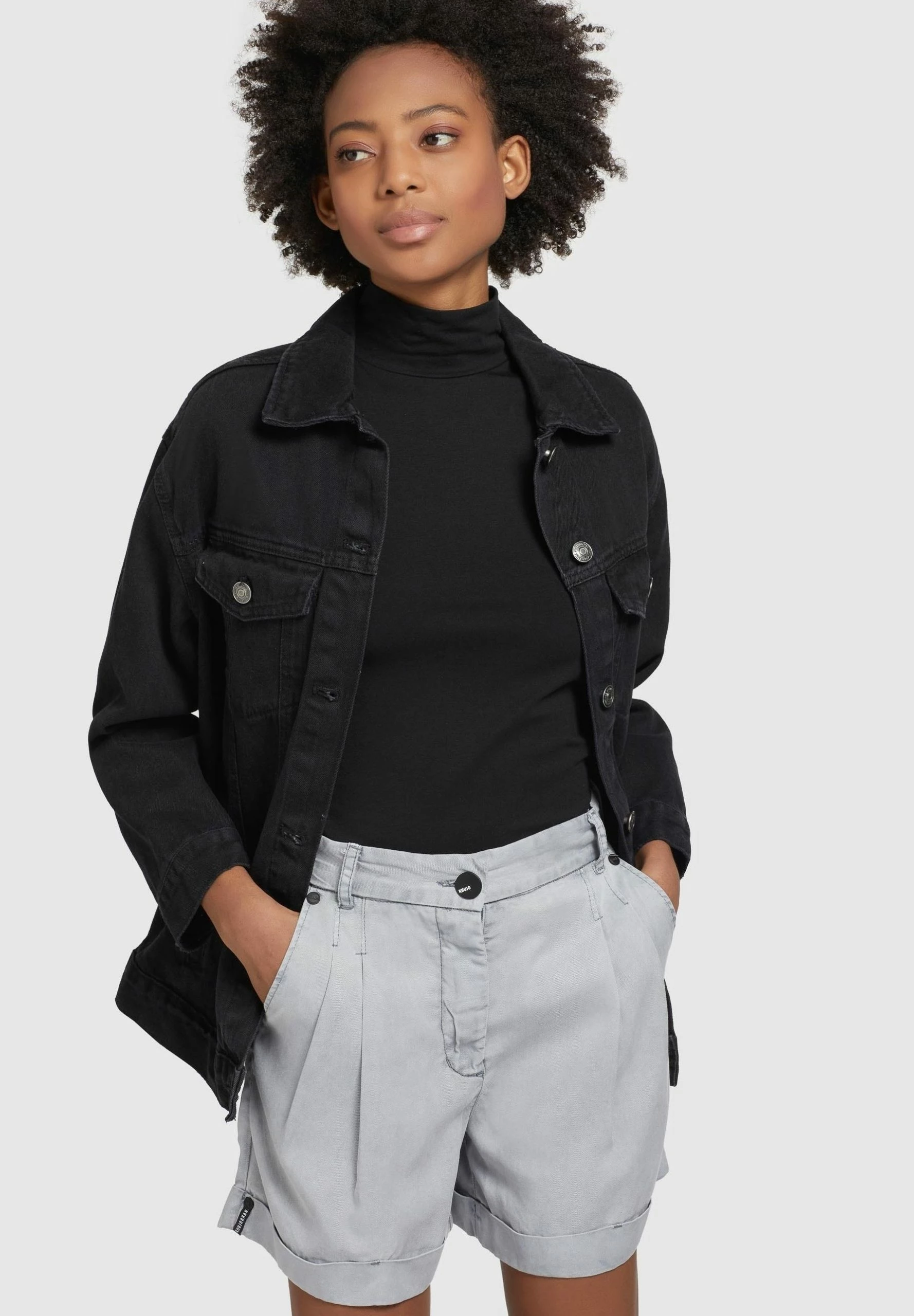 Khujo Elida - Shorts - Grey 7 Khujo Elida - Shorts - Grey - Imagen 5