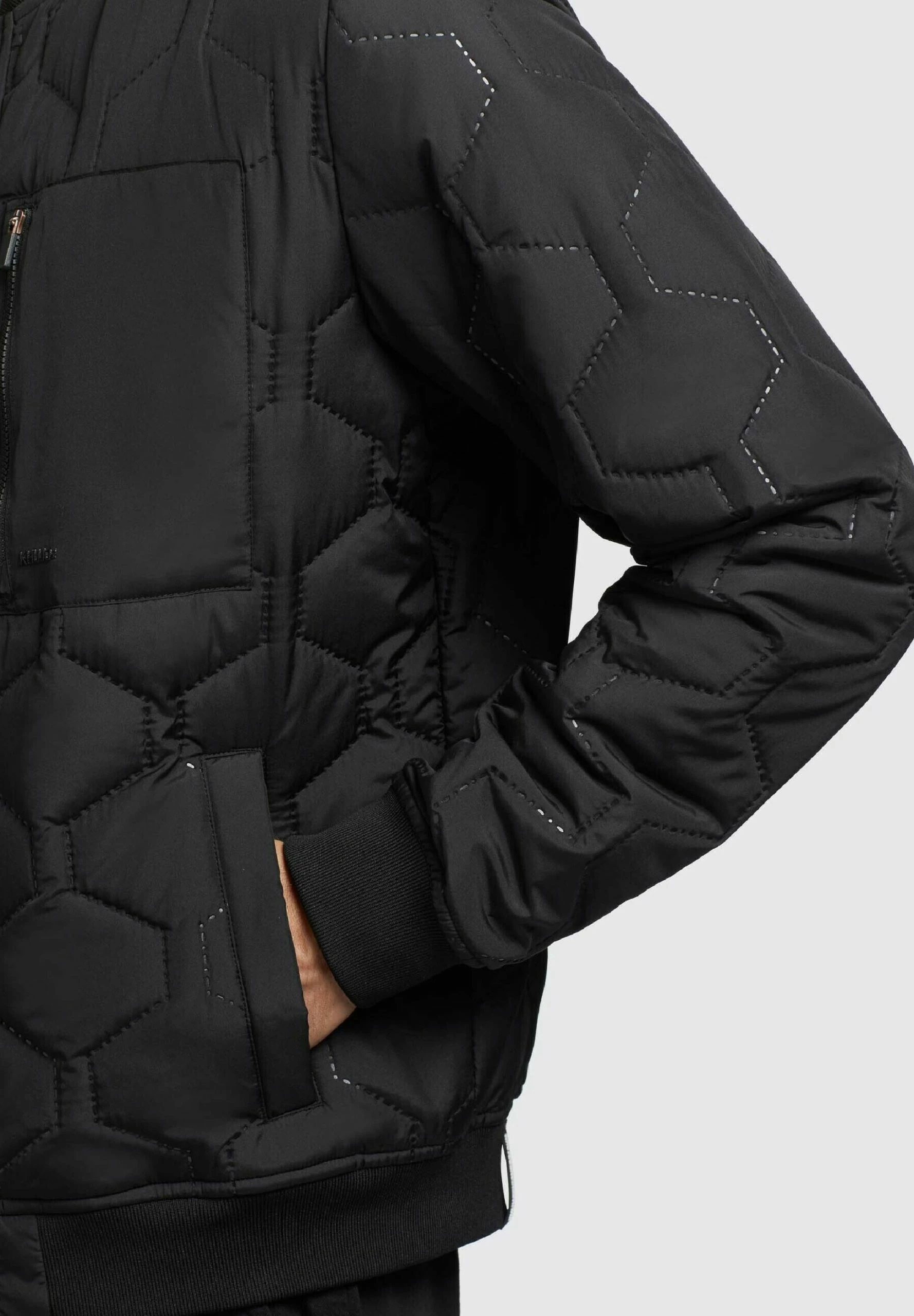 Khujo Carlson - Chaqueta De Entretiempo - Schwarz 9 Khujo Carlson - Chaqueta De Entretiempo - Schwarz - Imagen 7