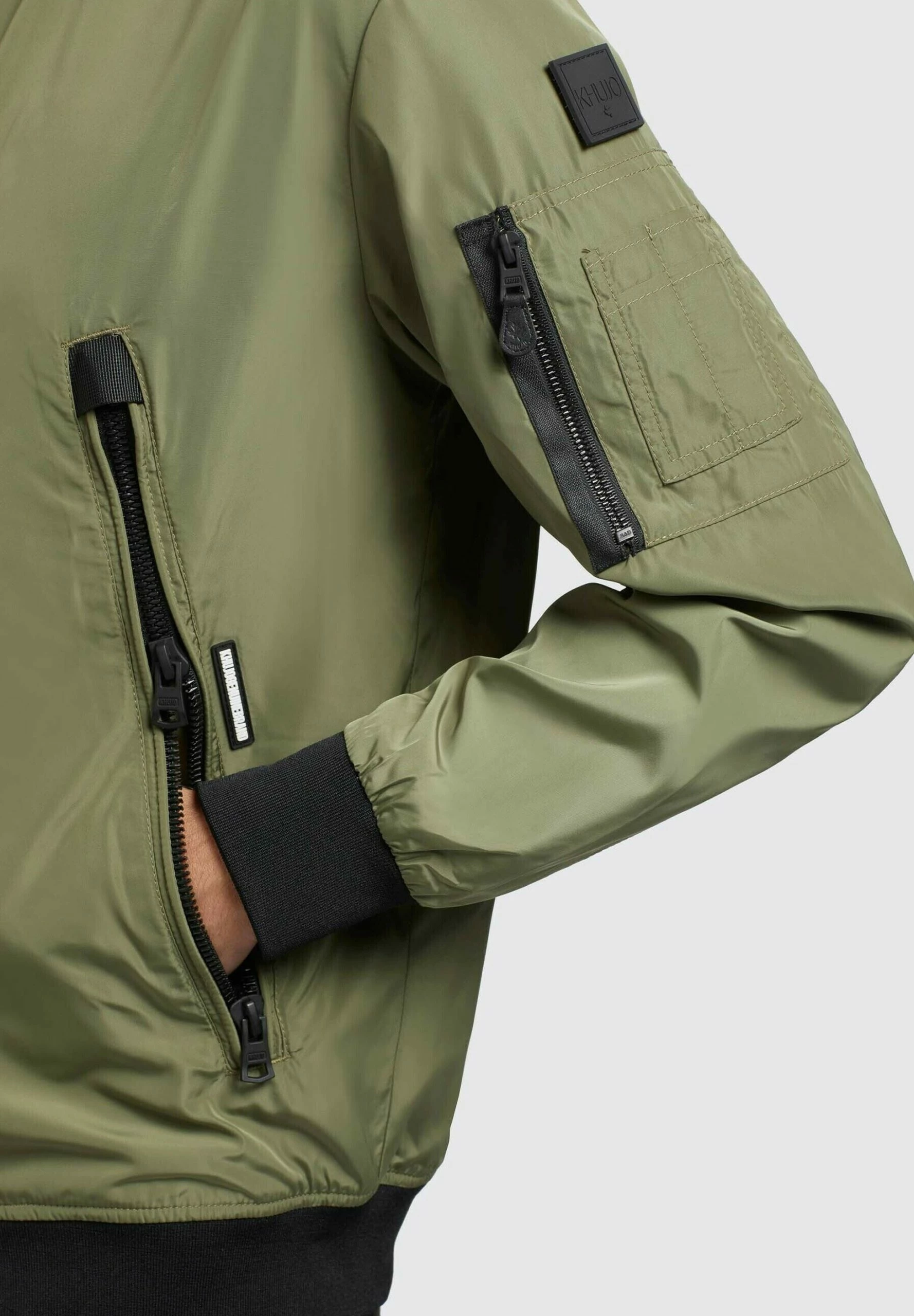 Khujo Astile2 - Chaquetas Bomber - Olivgrün 8 Khujo Astile2 - Chaquetas Bomber - Olivgrün - Imagen 6