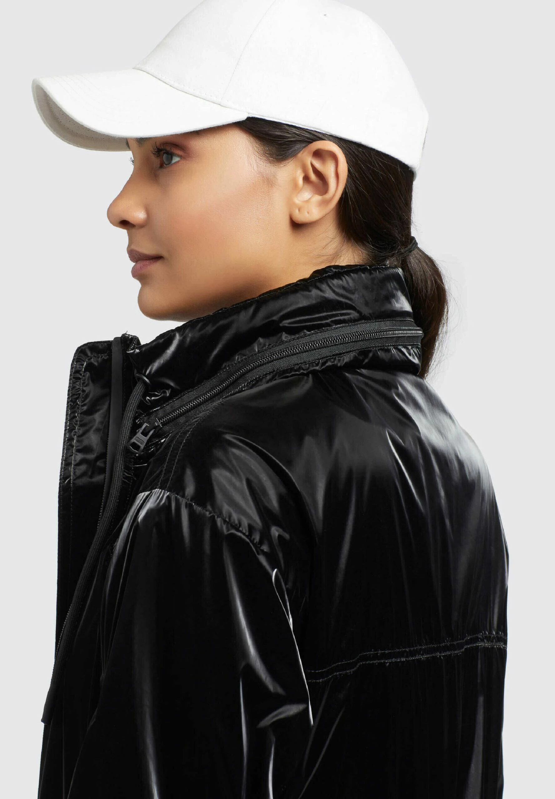 Khujo Marthe - Impermeable - Schwarz 9 Khujo Marthe - Impermeable - Schwarz - Imagen 7