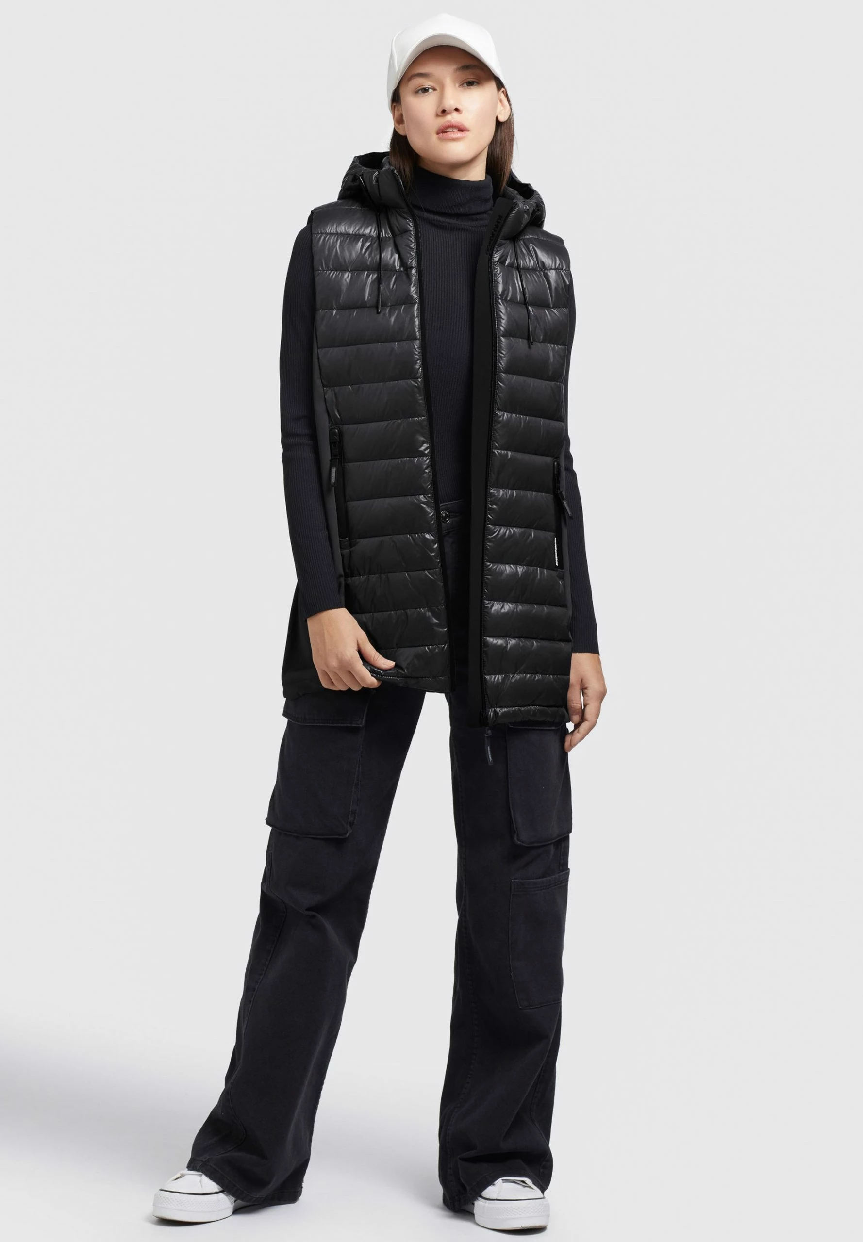 Khujo Becca Shiny - Chaleco - Schwarz 4 Khujo Becca Shiny - Chaleco - Schwarz - Imagen 2